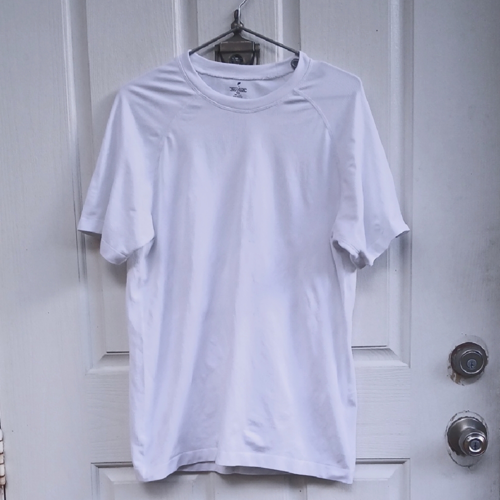 FABLETICS SS Athletic T-Shirt SZ M